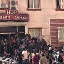 HDP'lilerden Diyarbakır annelerine camlardan sözlü taciz ve hakaret