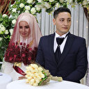 Düğünlerinde takı istemeyen genç çiftin davetlilerden tek isteği: Yanınızda bir yetim getirin