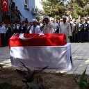 Ceylanpınar'da roketin isabet etmesi sonucu şehit olan 11 yaşında Elif son yolculuğuna uğurlandı