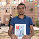 Evlat nöbeti tutan babadan harekata destek: Oğlum, o silahı at ve teslim ol