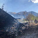 PTT emeklisi toprağa verilirken evi yandı: 3 büyükbaş telef oldu