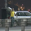 Eli silahlı şahıs 15 Temmuz Şehitler Köprüsü'nde yolu kapattı