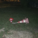 Cep telefonunu vermeyen genci sırtından bıçaklayarak kaçtı