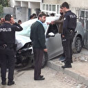 Esenyurt'ta misafirliğe gelen dayısının otomobilini kaçıran 16 yaşındaki genç kaza yaptı