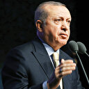 Dik durmaya mecburuz