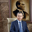 İstanbul Valisi Yerlikaya'dan 10 Kasım mesajı: Atatürk eşsiz liderliğiyle milletimizin içinde bulunduğu karanlıkları aydınlığa çevirdi