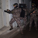 Bin polisle şafak operasyonu: Özel harekat kapıları böyle kırdı