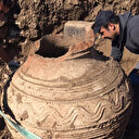 Roma dönemine ait tarihi küp tarla sürerken gün yüzüne çıktı