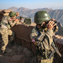 Hakkari'de PKK'lı terörist teslim oldu