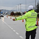Zorunlu kış lastiği uygulaması başladı: Yapmayanlara 625 lira ceza kesilecek