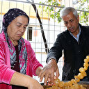 Emekli çift, evde 30 çeşit reçel üretip satıyor