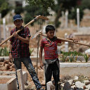 İdlib'in çocuk mezarcıları: Savaş ve ölümden başka bir şey görmediler