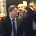 Siren seslerinden korkan Netanyahu korkup kaçtı
