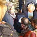 Ateşe verilen evde hayatını kaybeden Gamze’nin annesi cenazede baygınlık geçirdi