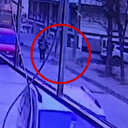 Arnavutköy'de pompalı tüfekli maganda güpegündüz terör estirdi