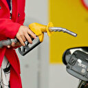 Akaryakıtta çifte indirim: 23 kuruşluk indirim geldi