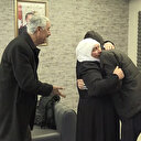 HDP önünde 'Evlat Nöbeti' tutan bir aile daha evladına kavuştu