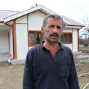 Depremden etkilenen Çevrimtaş köyünde yapılan evlerden ilki sahibine teslim edildi