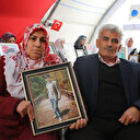 Diyarbakır annelerinin oturma eylemine bir aile daha katıldı: HDP oğlumu nasıl götürmüşse öyle getirsin