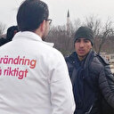 Sınırımızda 'İsveç' paniği: Irkçı siyasetçi Türkiye'ye geçip 'bize gelmeyin' broşürü dağıttı