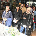 Kitap fuarlarından çekilen Ketebe’den Ankara’da dev buluşma: Gençler uzun kuyruklar oluşturdu