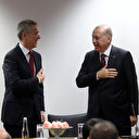 Cumhurbaşkanı Erdoğan koronavirüs nedeniyle Stoltenberg ile tokalaşmadı