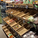 Roma'da halk süpermarketlere akın etti