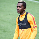 Galatasaray idmanında endişelendiren gelişme: Yıldız futbolcu idmanı yarıda bıraktı