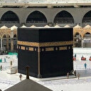 Kabe’de Cuma namazı tavaf alanının dışında kılındı