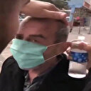 İstanbul'da utandıran görüntü: Yaşlı adama maske takıp başına kolonya döktüler