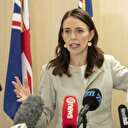 Yeni Zelanda'da başbakan ve bakanlardan yüzde 20 korona kesintisi