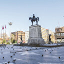 70 milyon evindeydi