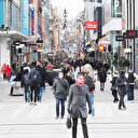 Ülkelerinde karantinadan canları sıkılanlar İsveç’e gidiyor