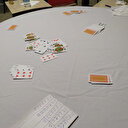 Evde kumar oynarken basıldılar