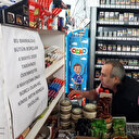 Hayırsever veresiye defterini sorup tüm borcu ödedi