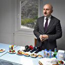 Ulaştırma Bakanı Karaismailoğlu işçilerle iftar yaptı: Mesafe anlayışımız, alışkanlıklarımız değişti