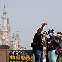Çin'de koronavirüs vakaları yeniden artarken Disneyland kapılarını açıyor