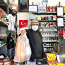 Gizemli hayırsever vatandaşların borçlarını kapatıyor