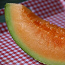 Japonya’da 2 yubari kavunu 7 bin 500 liraya satıldı