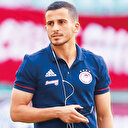 Sağ bekte gözde Omar