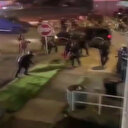 ABD'deki gösterilerde bir kişi, aracıyla polis ve askerlerin arasına daldı