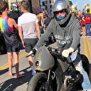 Ünlü Hollywood oyuncusu da protestolara katıldı: George Floyd baskılı kıyafeti dikkat çekti