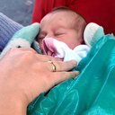 Bunu yapan insan olamaz: İki günlük bebeği, göbek bağını mandalla bağlayıp sokağa terk ettiler