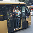 Uyarılar fayda etmedi: İstanbul'da minibüsler tıka basa doldu, kapılar kapanmadı