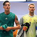 Neuer'in Bosna hakkında ırkçı şarkı söylemesi Almanya'yı karıştırdı: Akıllara Mesut Özil geldi