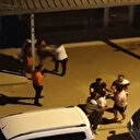 Kaza sonrası kavga çıktı: Tekmeler yumruklar havada uçuştu