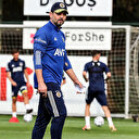 Fenerbahçe yeni sezonun ilk maçında farklı kazandı