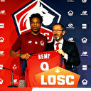 Loic Remy ile anlaşan Fenerbahçe Valencia ve Smolov ile de görüşüyor