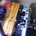 Fatih'te pes dedirten olay: Yaşlı adam gümüşleri altın diye döviz bürosuna 100 bin liraya sattı