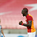 Galatasaray Azerbaycan'da turladı: Mbaye Diagne yıldızlaştı